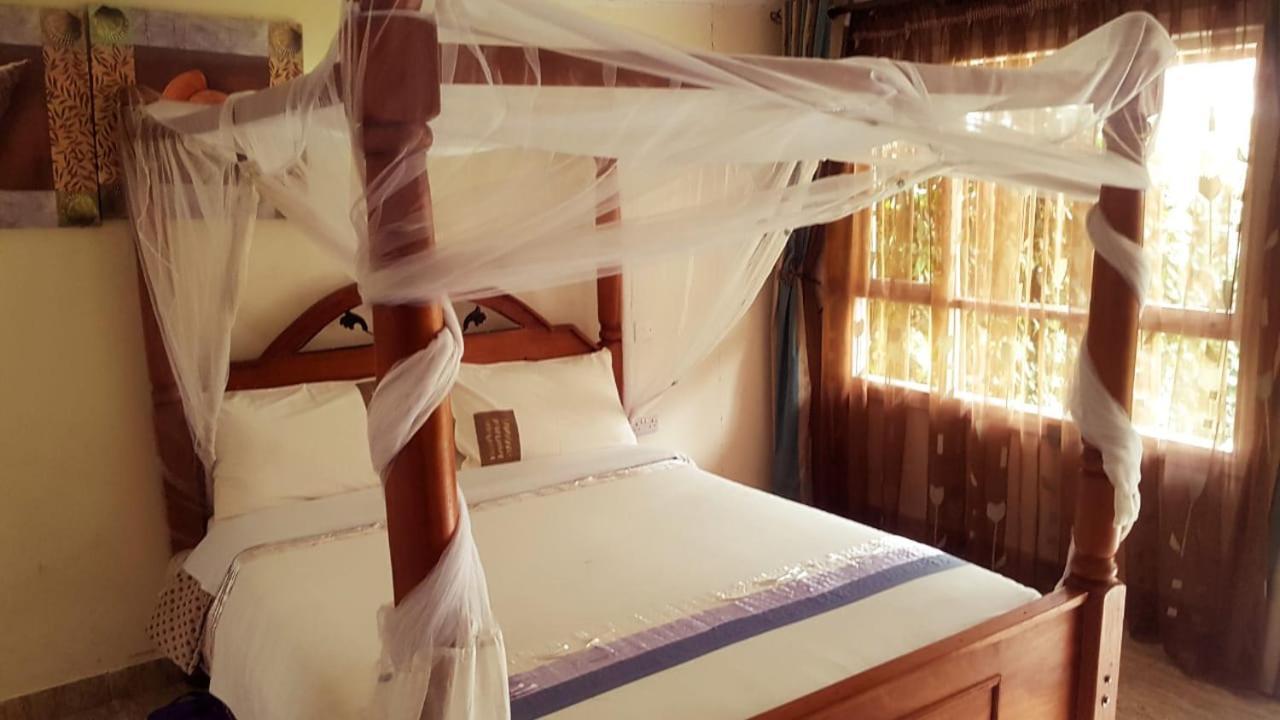 Hippo Safaris Resort Naivasha Luaran gambar